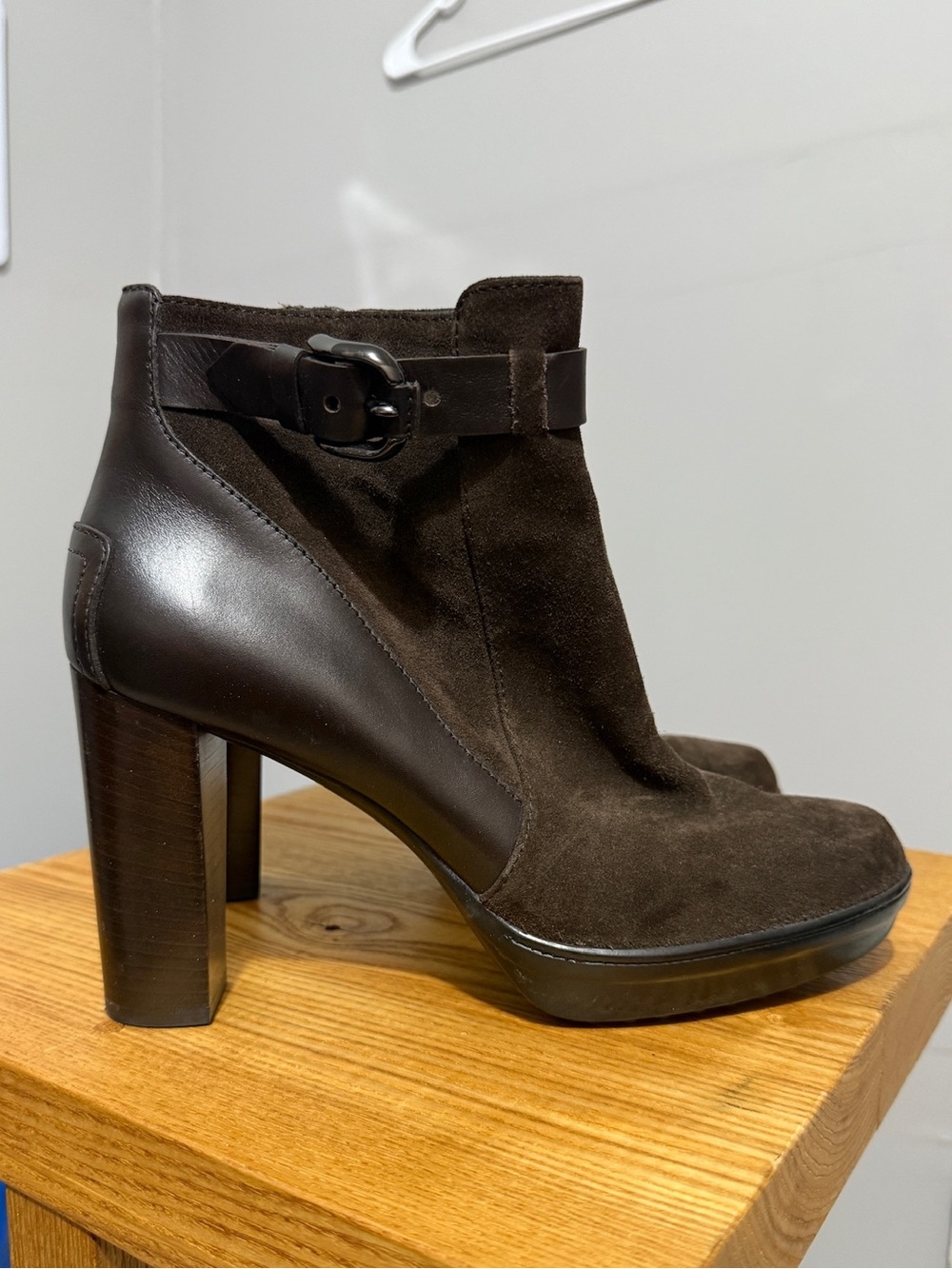 Tods Womens 10.5 40.5 Brown Suede Leather Platform High Heel Buckle Ankle Boots
